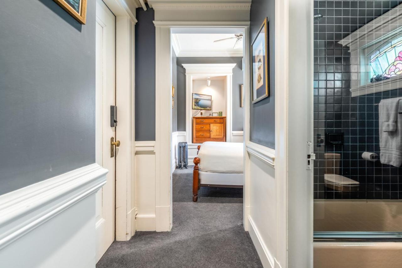 Seattle Gaslight Inn المظهر الخارجي الصورة