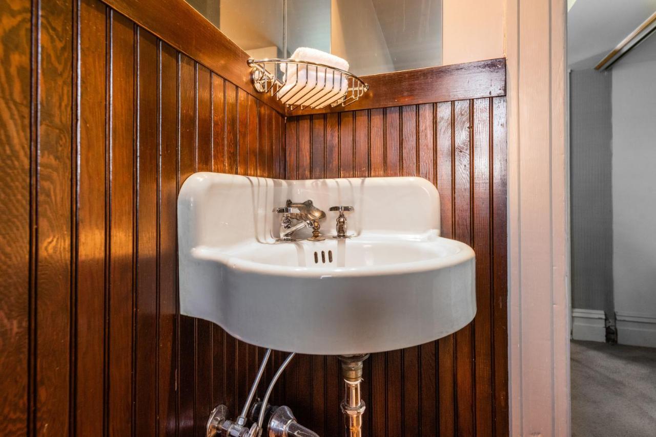 Seattle Gaslight Inn المظهر الخارجي الصورة