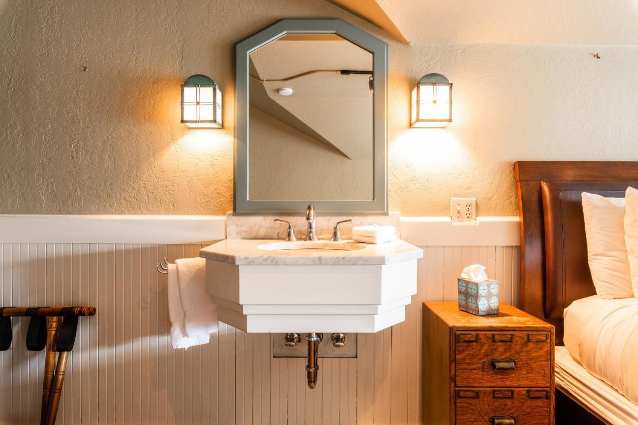 Seattle Gaslight Inn المظهر الخارجي الصورة